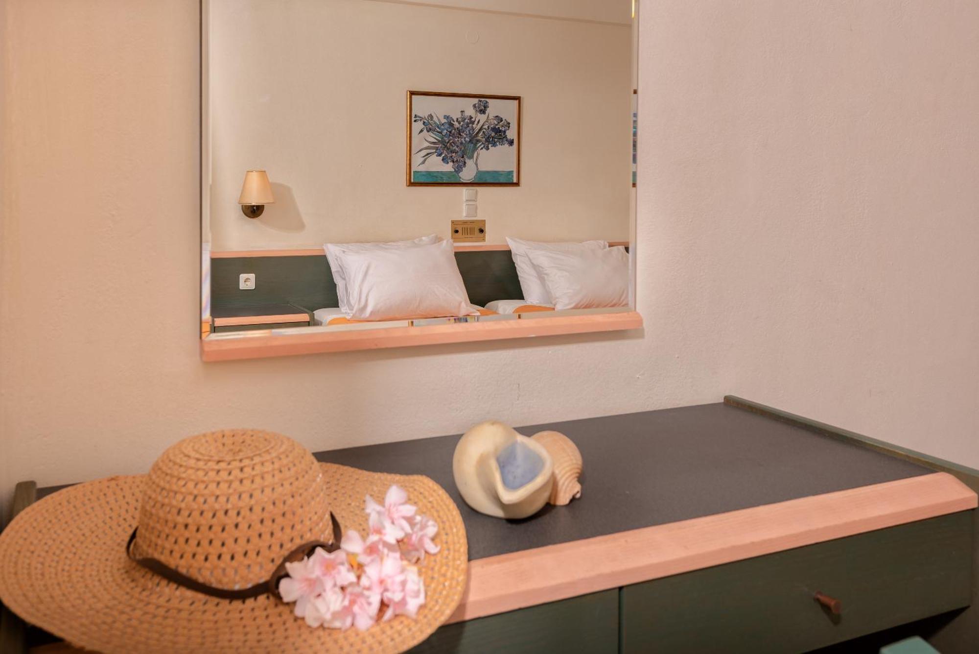 Porto Iliessa Hotel Аргаси Екстериор снимка