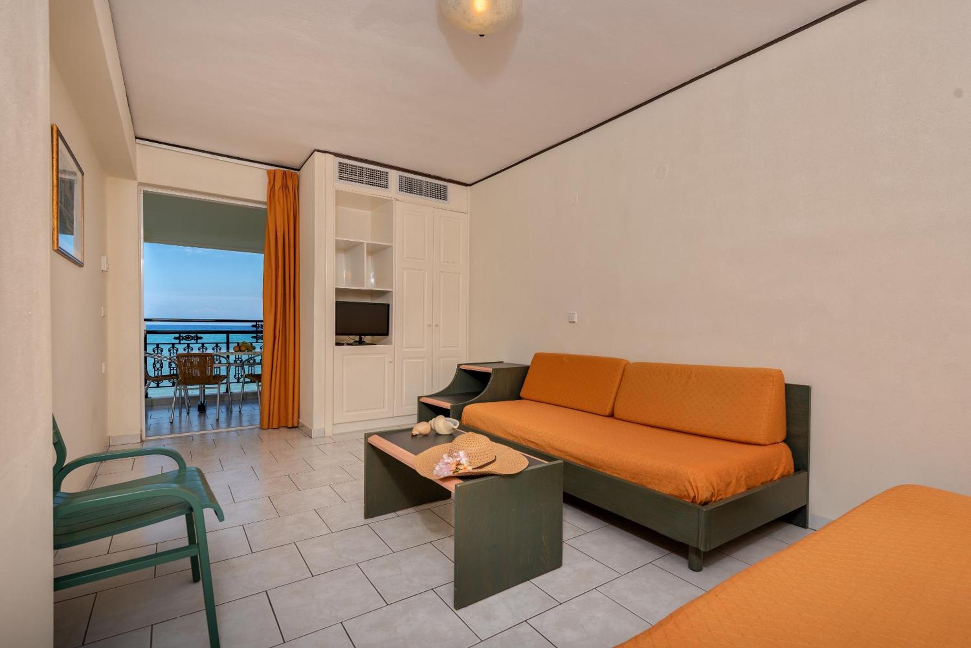 Porto Iliessa Hotel Аргаси Екстериор снимка
