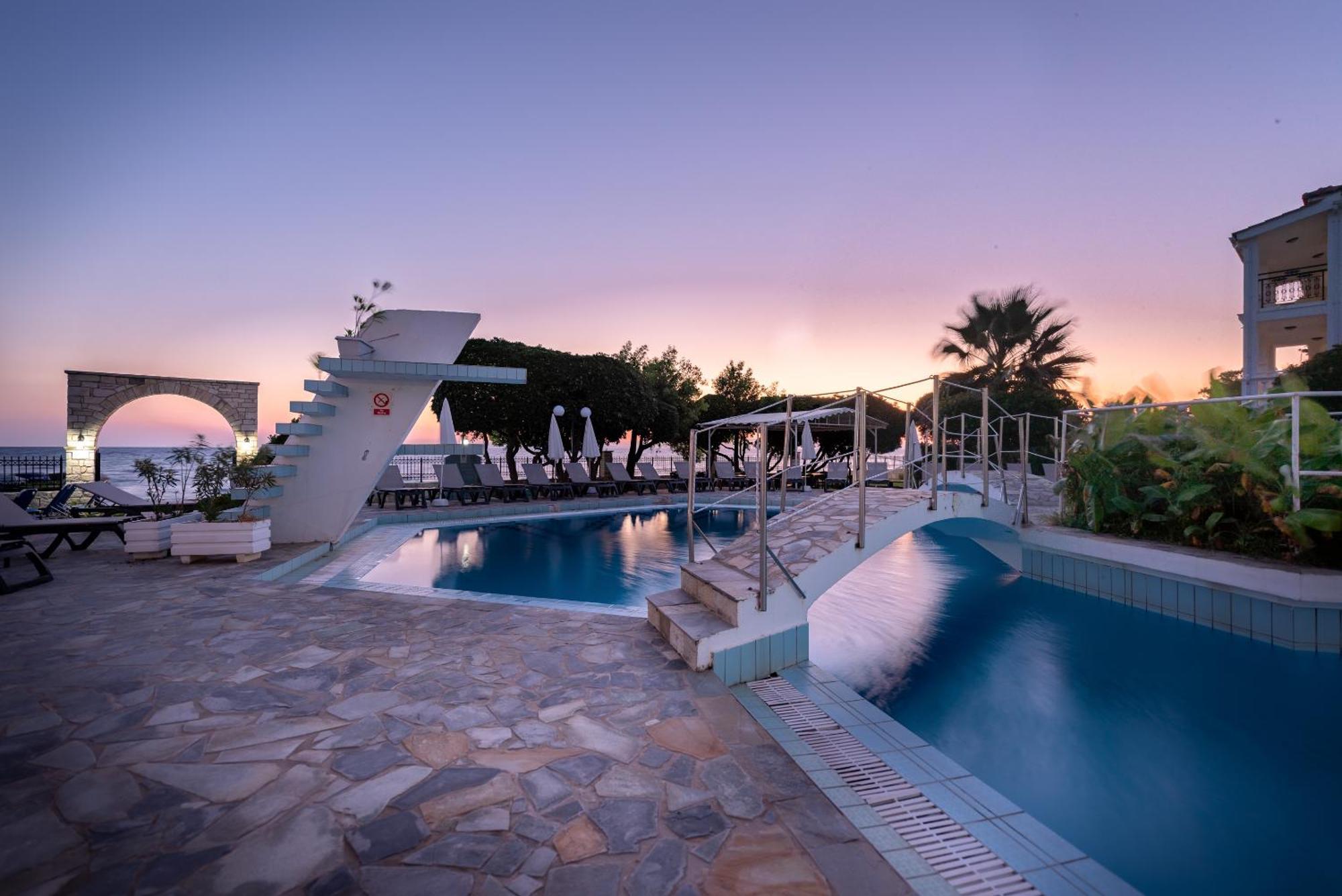 Porto Iliessa Hotel Аргаси Екстериор снимка
