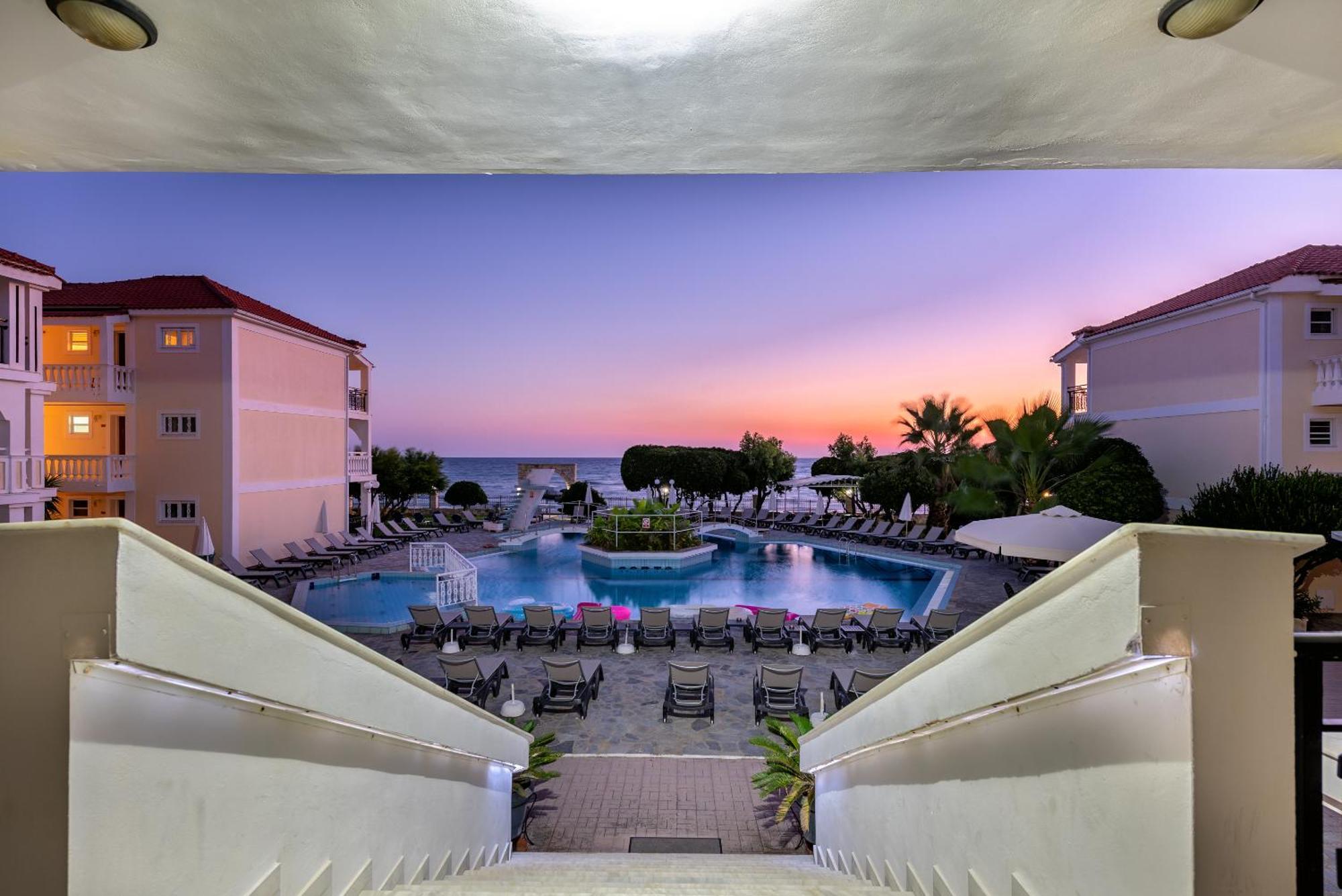 Porto Iliessa Hotel Аргаси Екстериор снимка