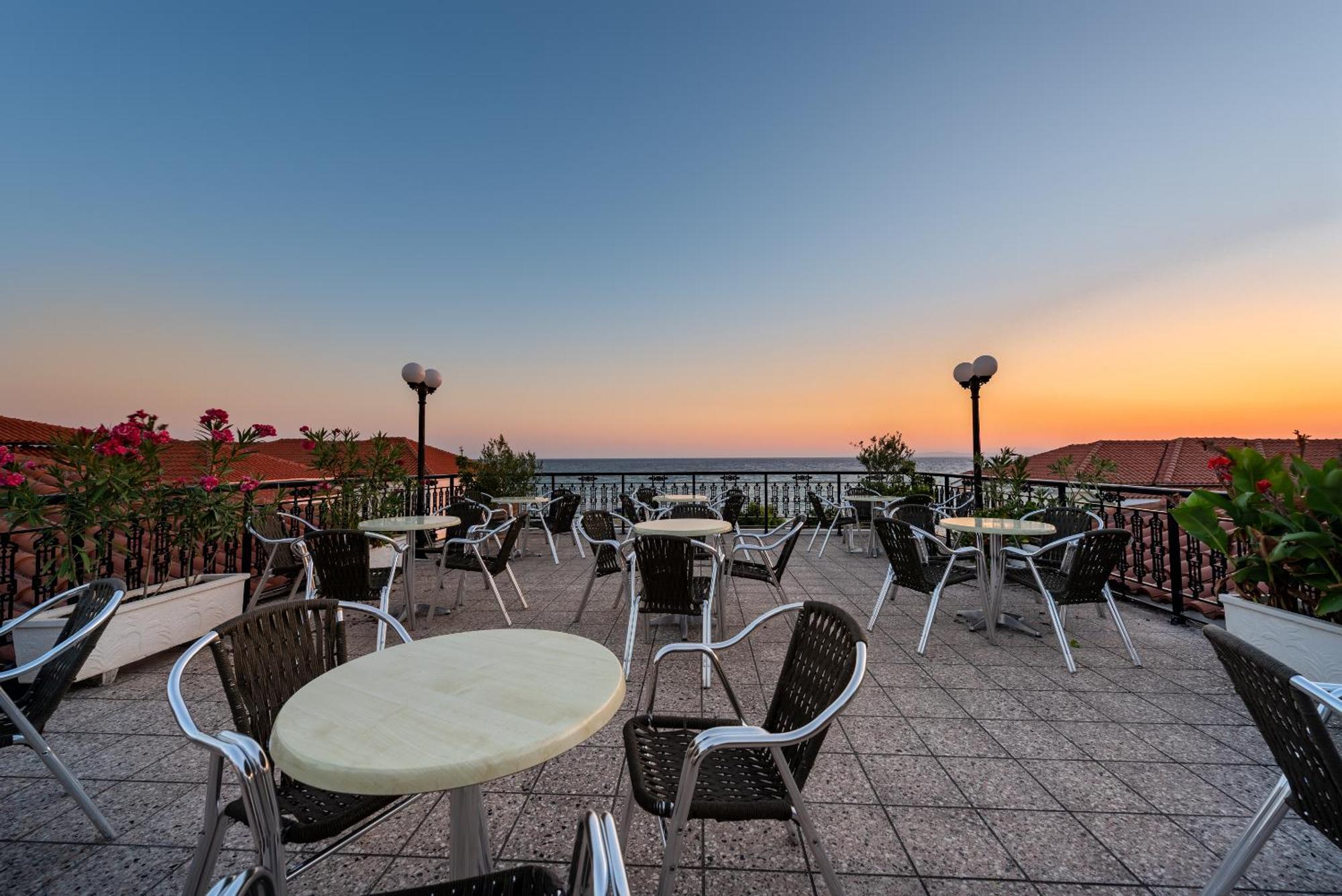Porto Iliessa Hotel Аргаси Екстериор снимка